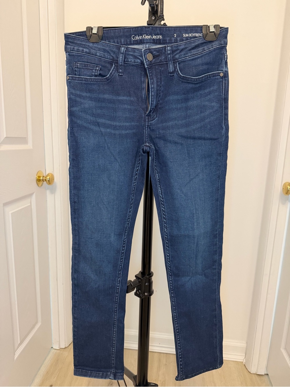 Calvin Klein Jeans Women’s Slim Boyfriend - Dark Blue Wash